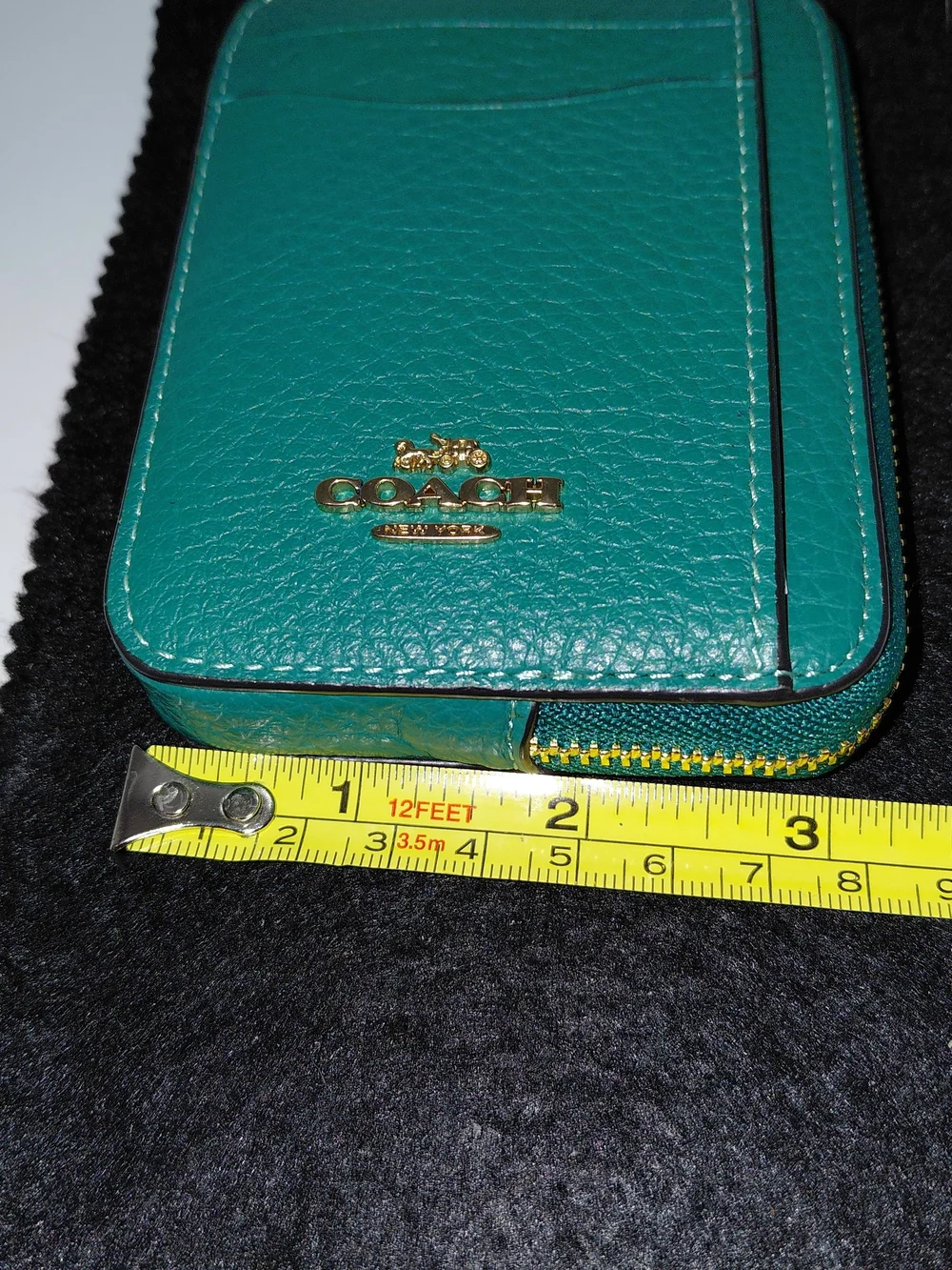 NWT! Coach Green (Bright Jade) Pebbled Leather Zip Card Case with Wristlet Chain